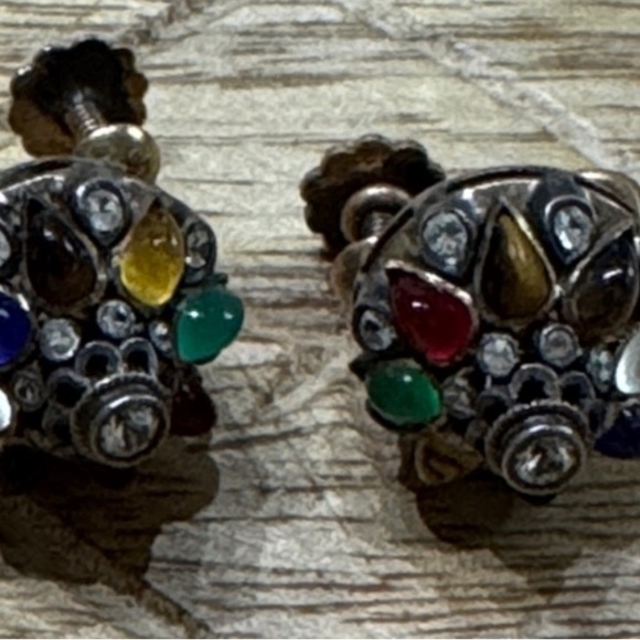 Vintage 14k Gold Harem Princess Clip on Earrings w/ Natural/Real Gemstones - Picture 4 of 6